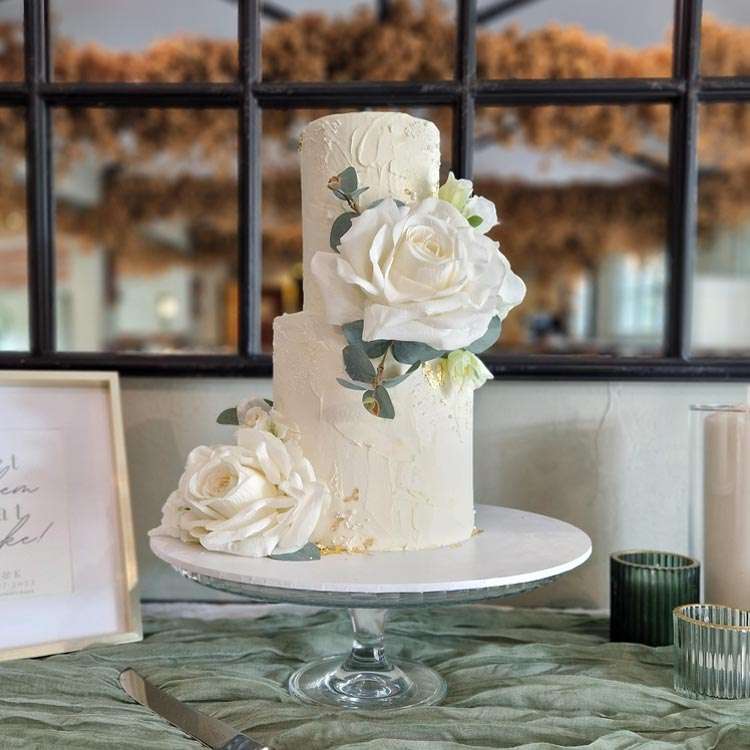 Small 2 tier cake